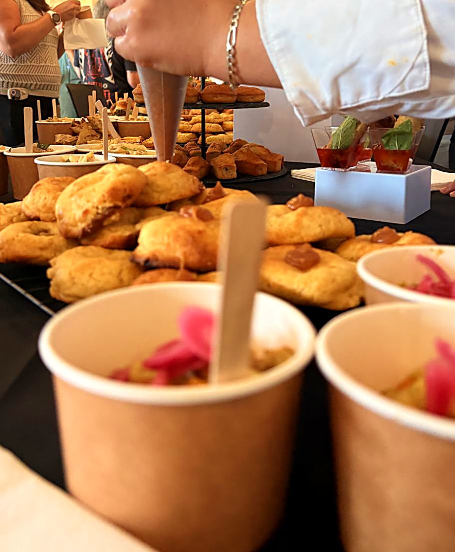 Buffet servi lors d'un événement d'entreprise
