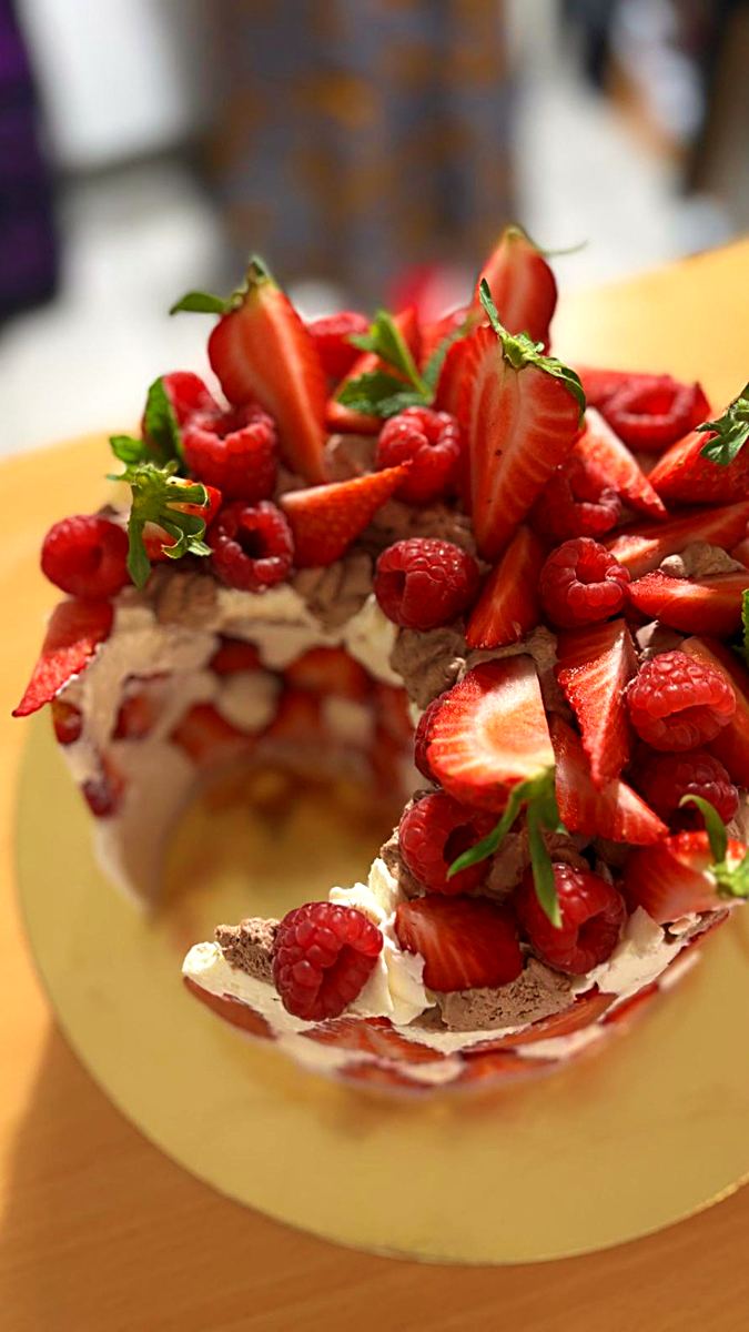 Gâteau aux fraises et framboises